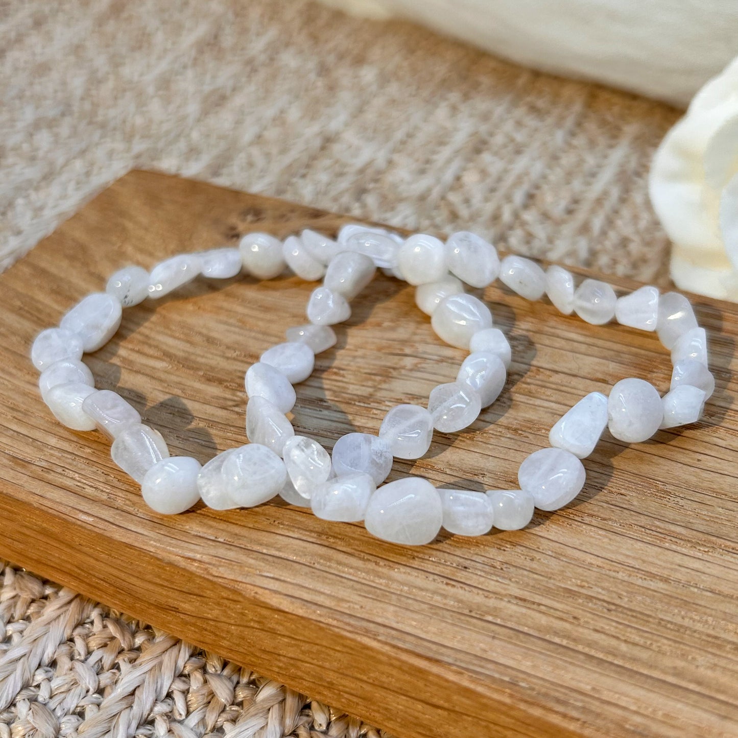 Weißer Labradorit Nugget Armband