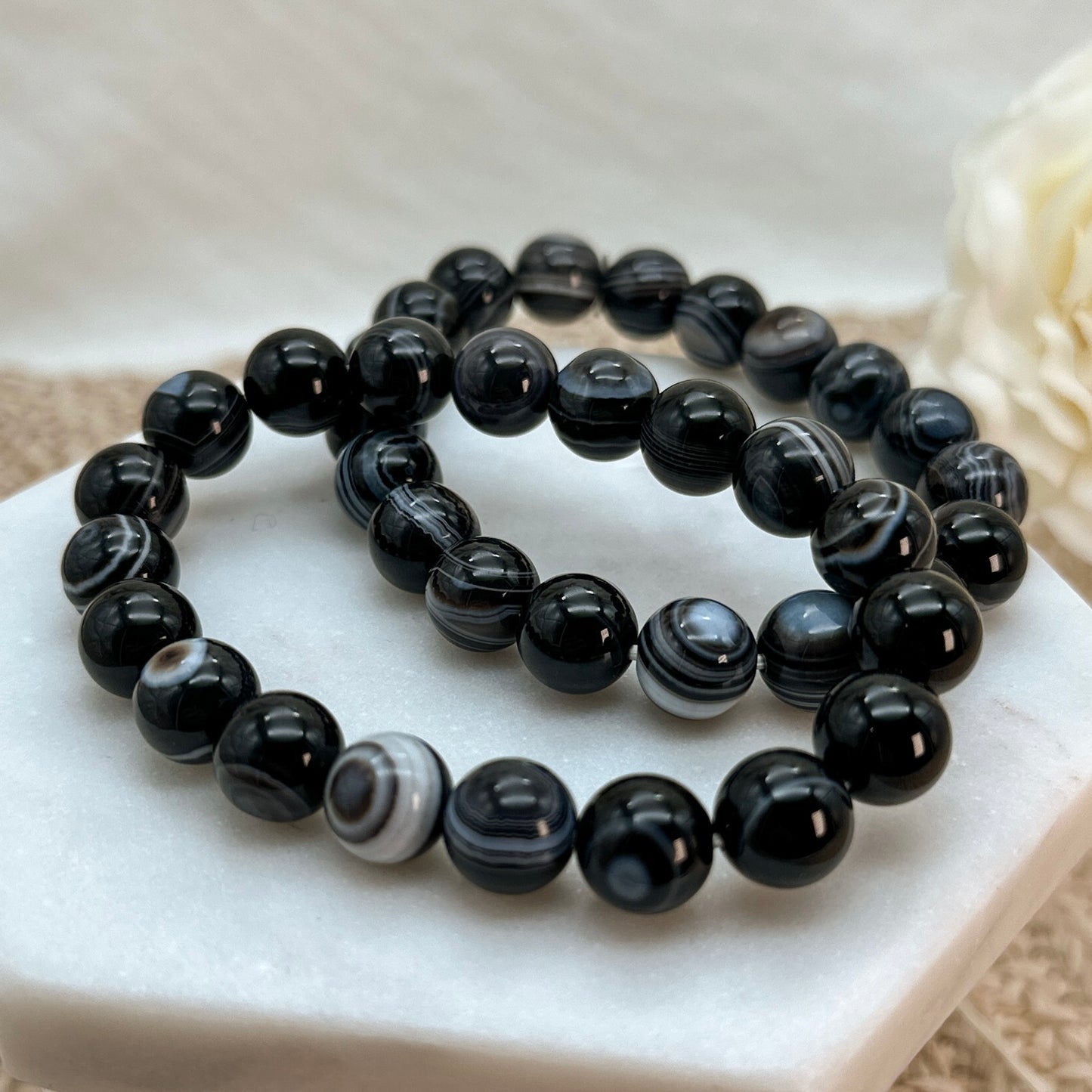 Sardonyx / Schwarzer gebänderter Achat Armband 10 mm