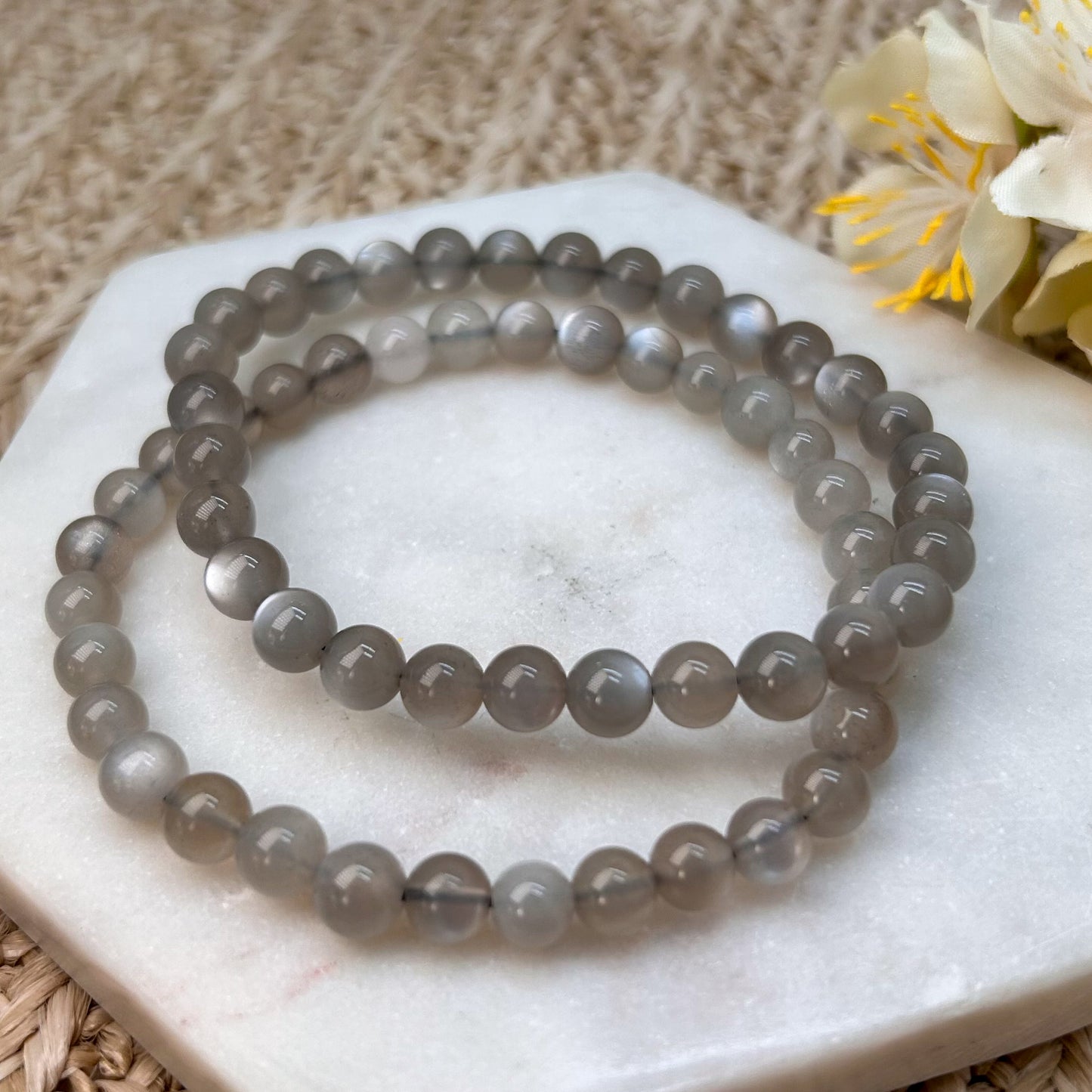 HQ Grauer Mondstein Armband 6 mm