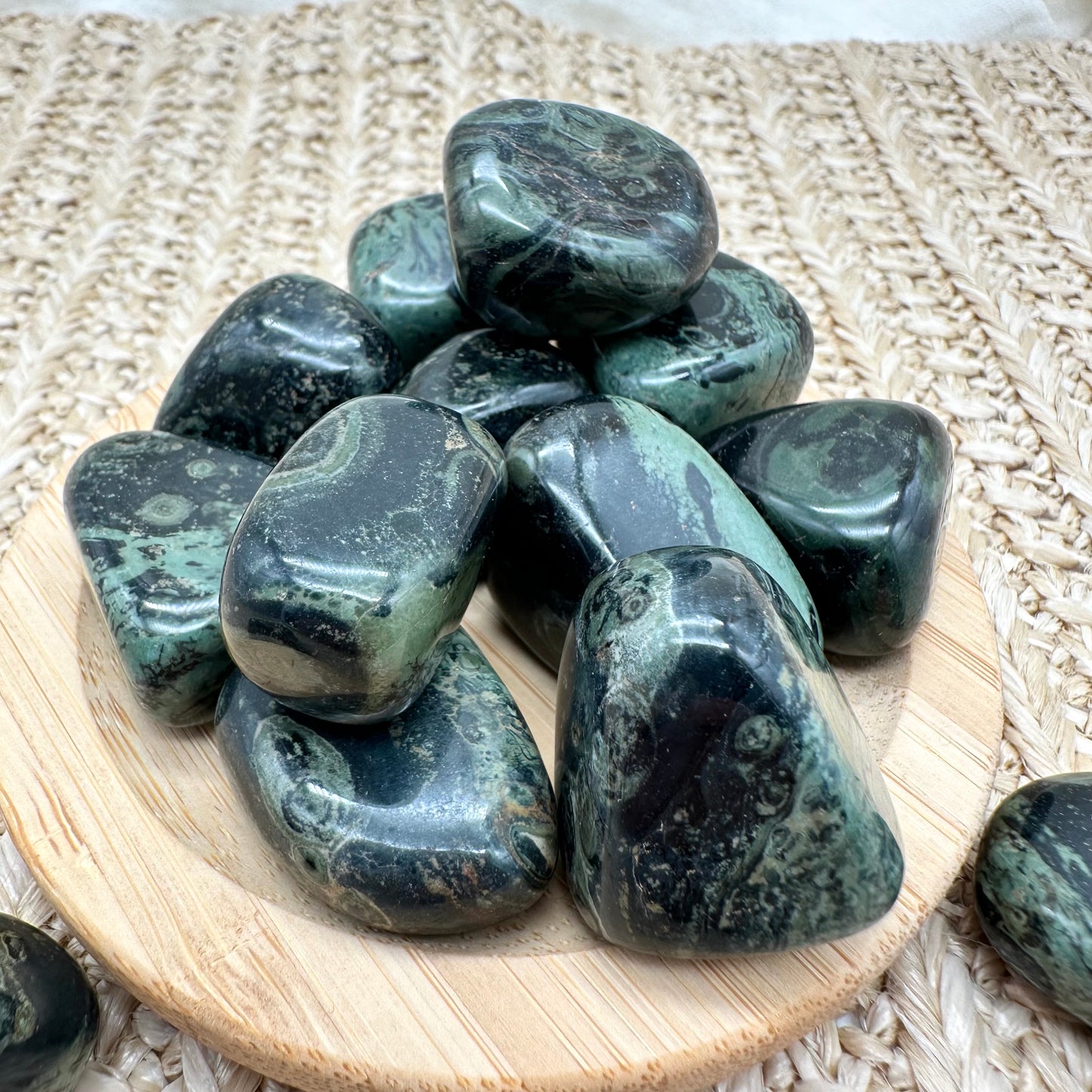 Eldarit / Kabamba Jaspis Trommelstein