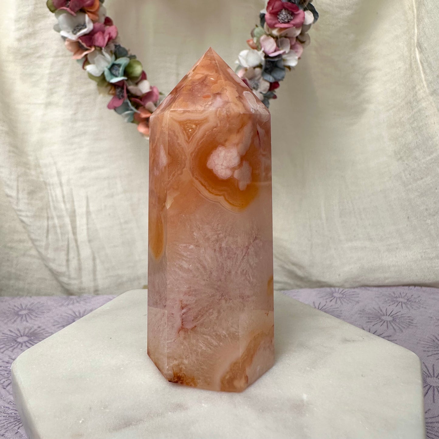 Druzy Blumenachat Turm mit Karneol