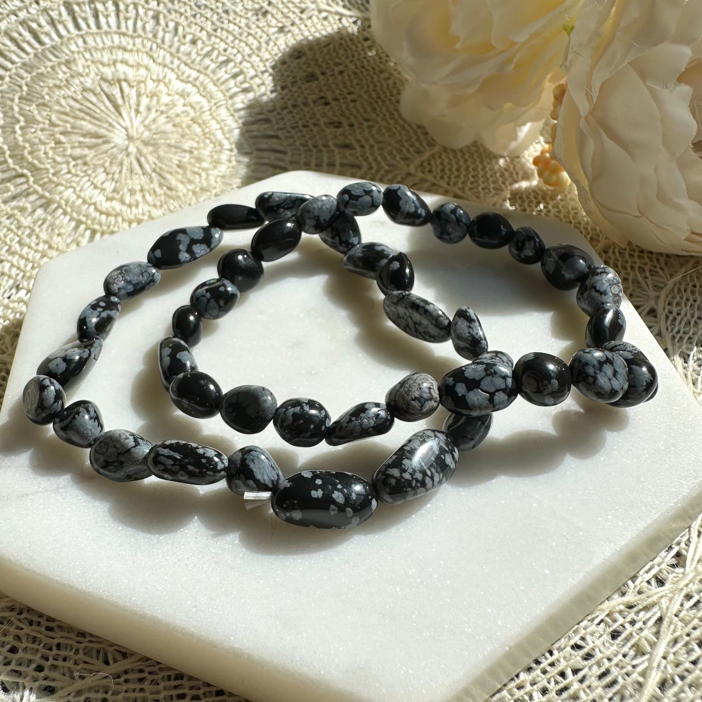 Schneeflockenobsidian Nugget Armband