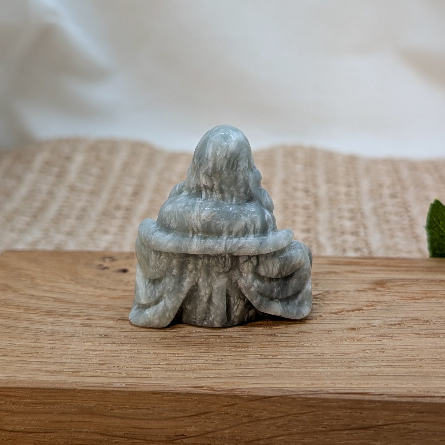 Sitzender Buddha aus Jade