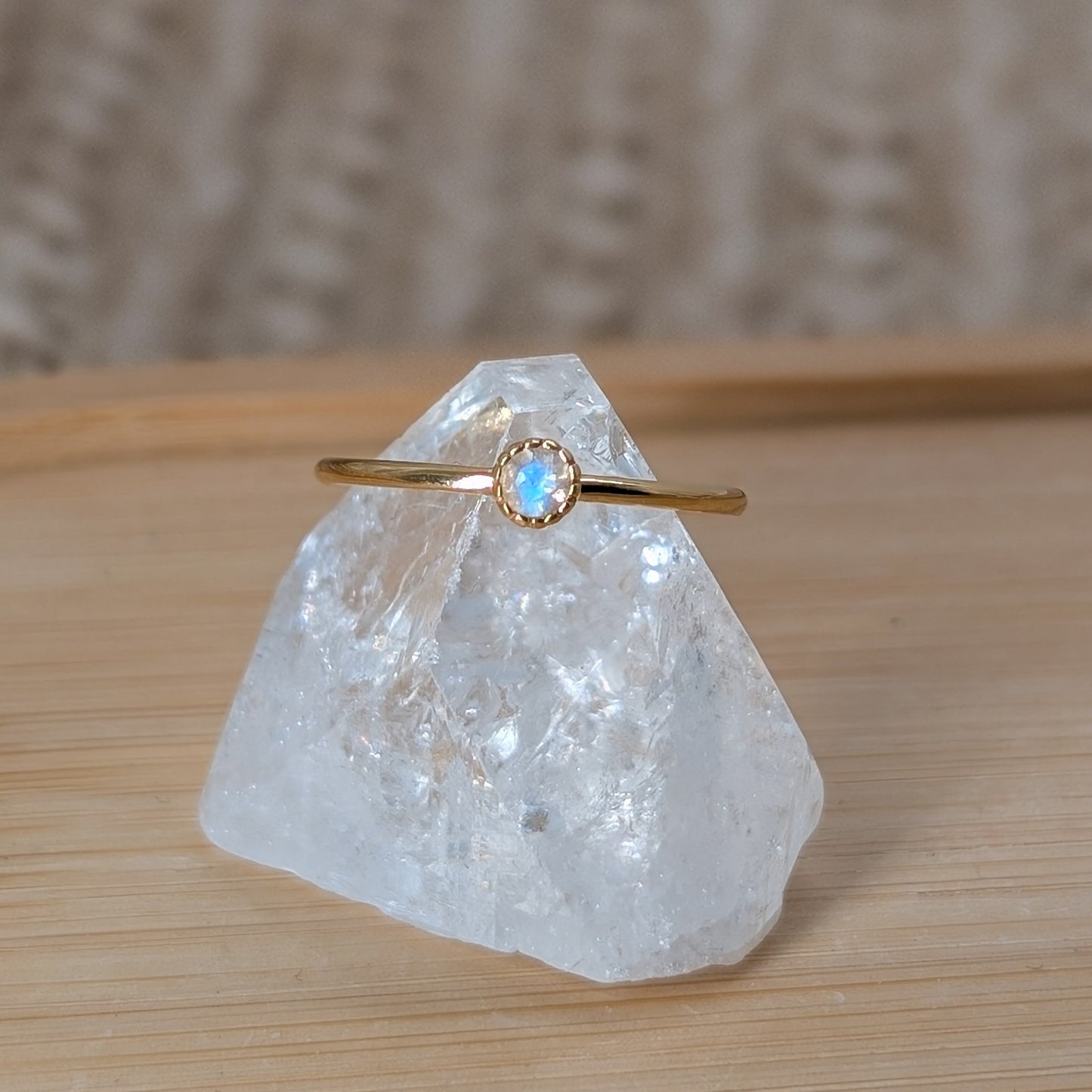 Mondstein Krönchen Ring 925er Silber vergoldet