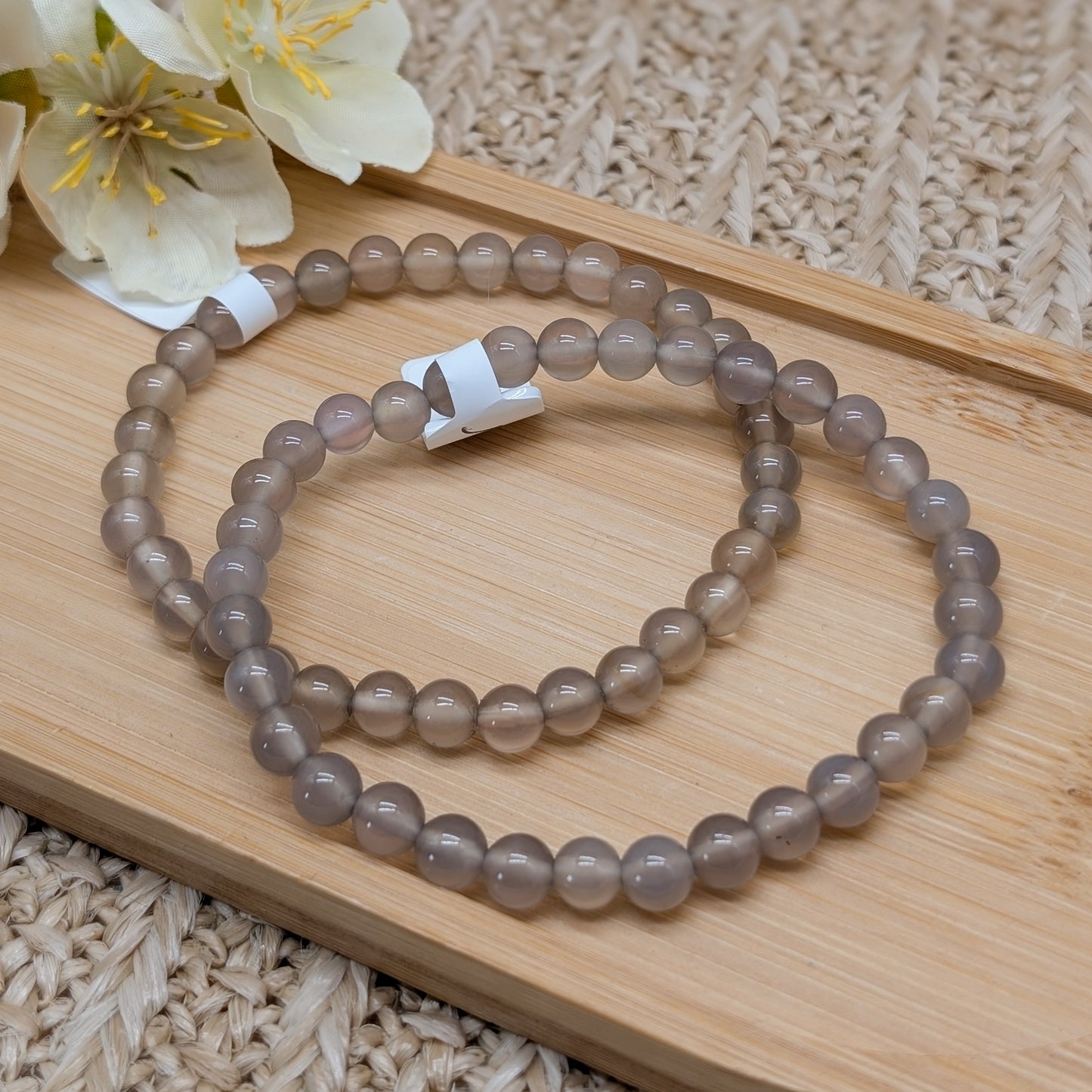 Grauer Achat Armband 6 mm