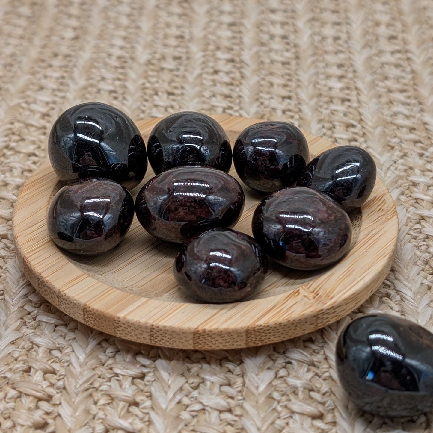 HQ Granat Trommelstein