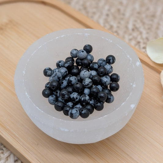 schneeflockenobsidian Edelsteinperle 4 mm