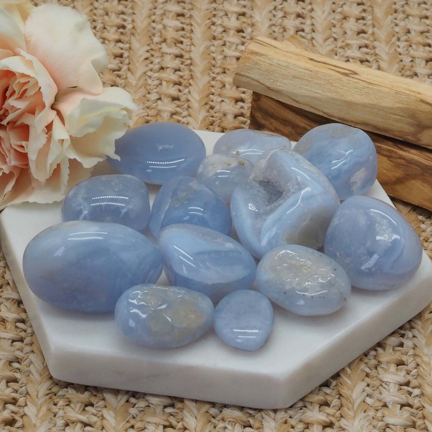 Blau gebänderter Achat / Blue Lace Achat - Crystales