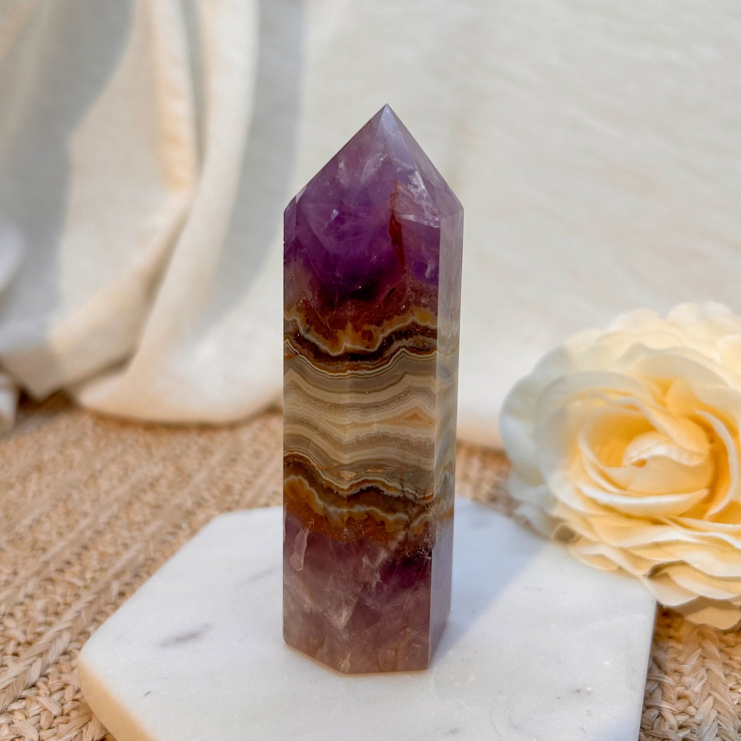 Amethyst Turm mit mexikanischem Lace Achat [AL]