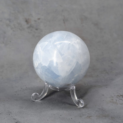 Blauer Calcit Kugel [CC]
