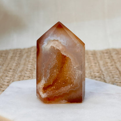 Druzy Achat Turm [DB]