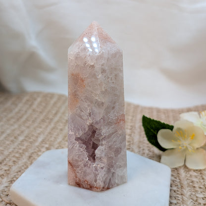 Druzy funkelnder Blumenachat Turm [A1]