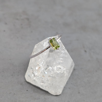 Peridot Baguette Ring, 925er Silber