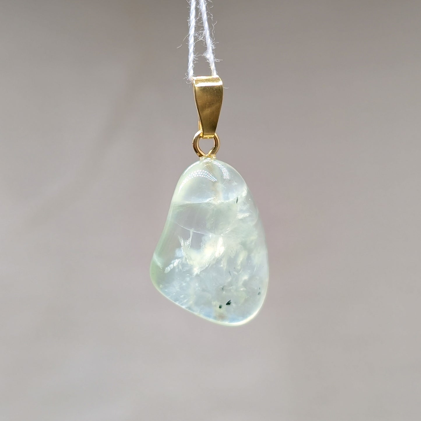 Prehnit Kettenanhänger [A]