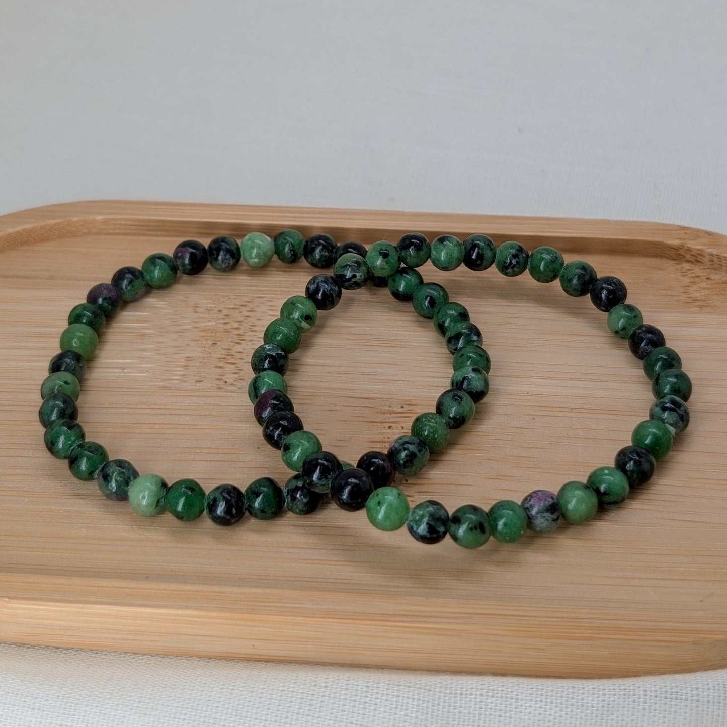 Rubin in Zoisit Armband 6,5 mm