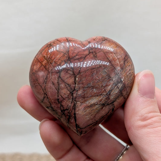 Roter Mondstein Herz [BR]