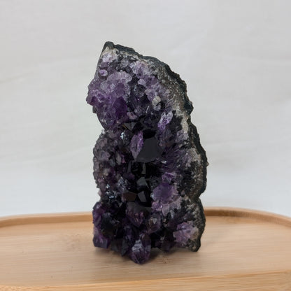 Dunkles Amethyst Cluster [O]
