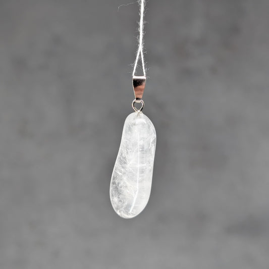 Milchquarz Kettenanhänger, 925er Silber [L]