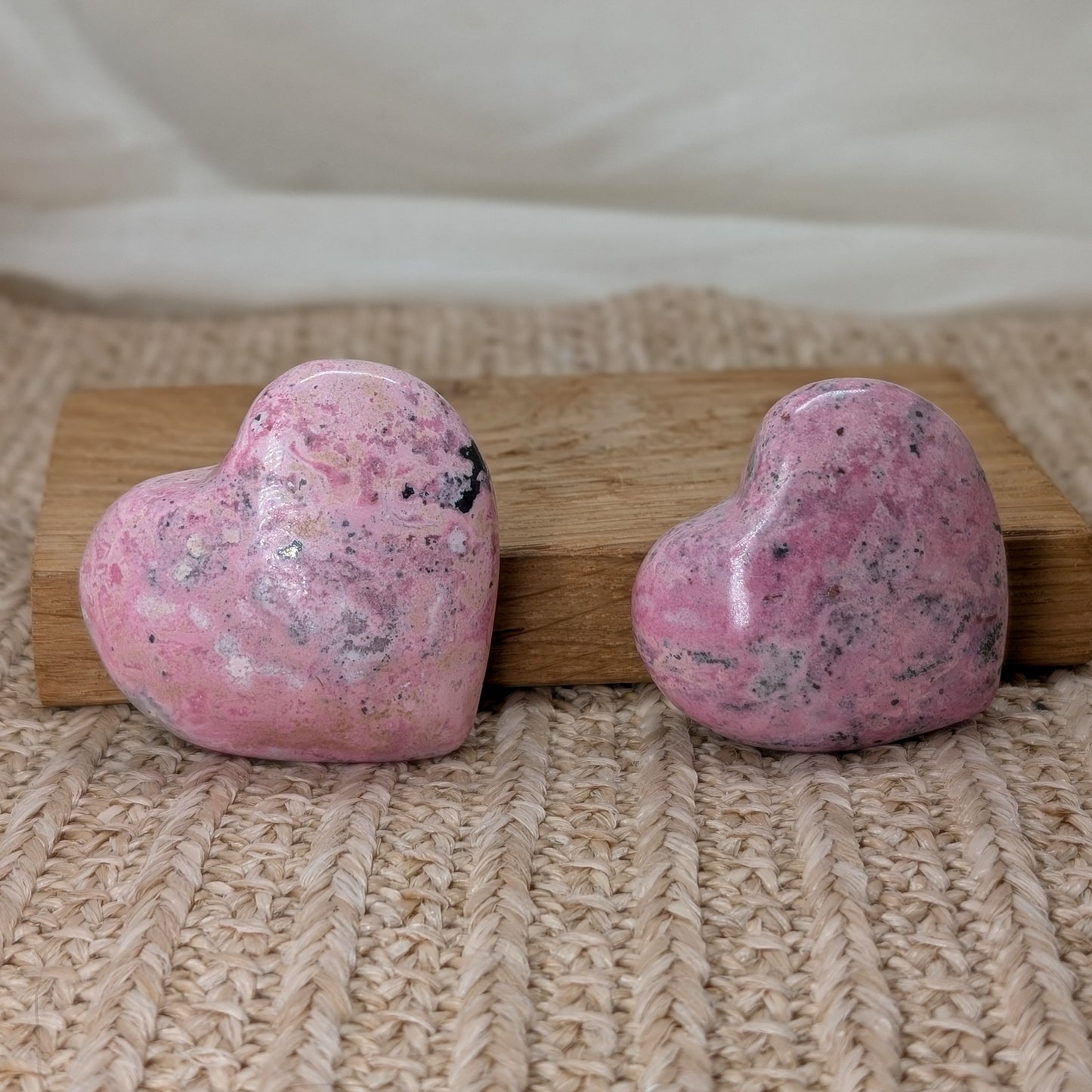 Pinkes Peru Rhodonit Herz [A+B]