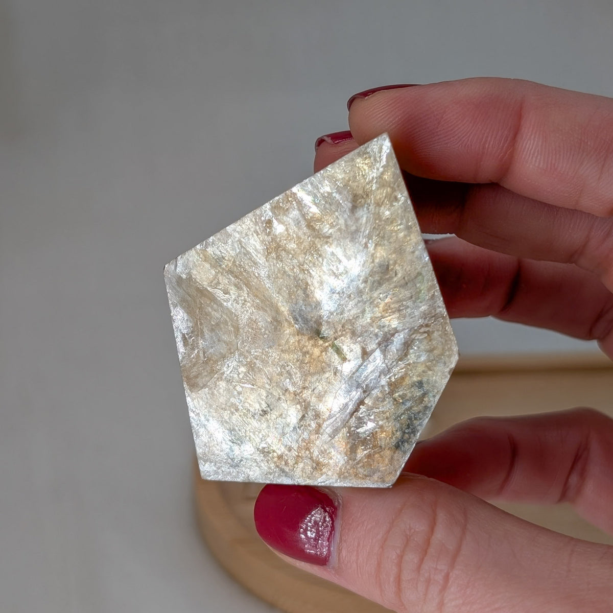 Golden Mica Freiform [D-F]