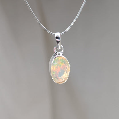 Opal Kettenanhänger facettiert, 925er Silber [K]