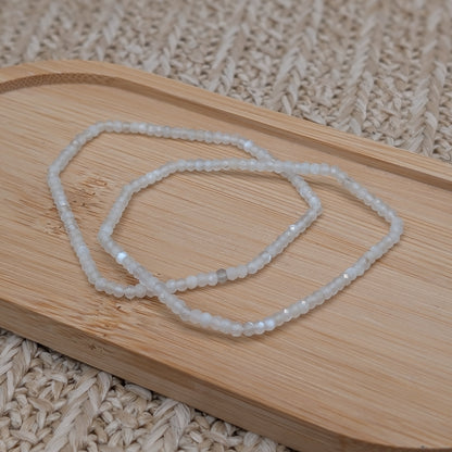 Mondstein Armband facettiert 2mm