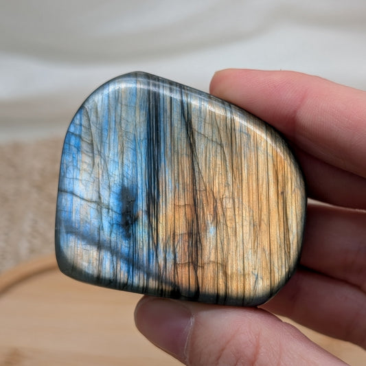 Labradorit Freiform [BD]