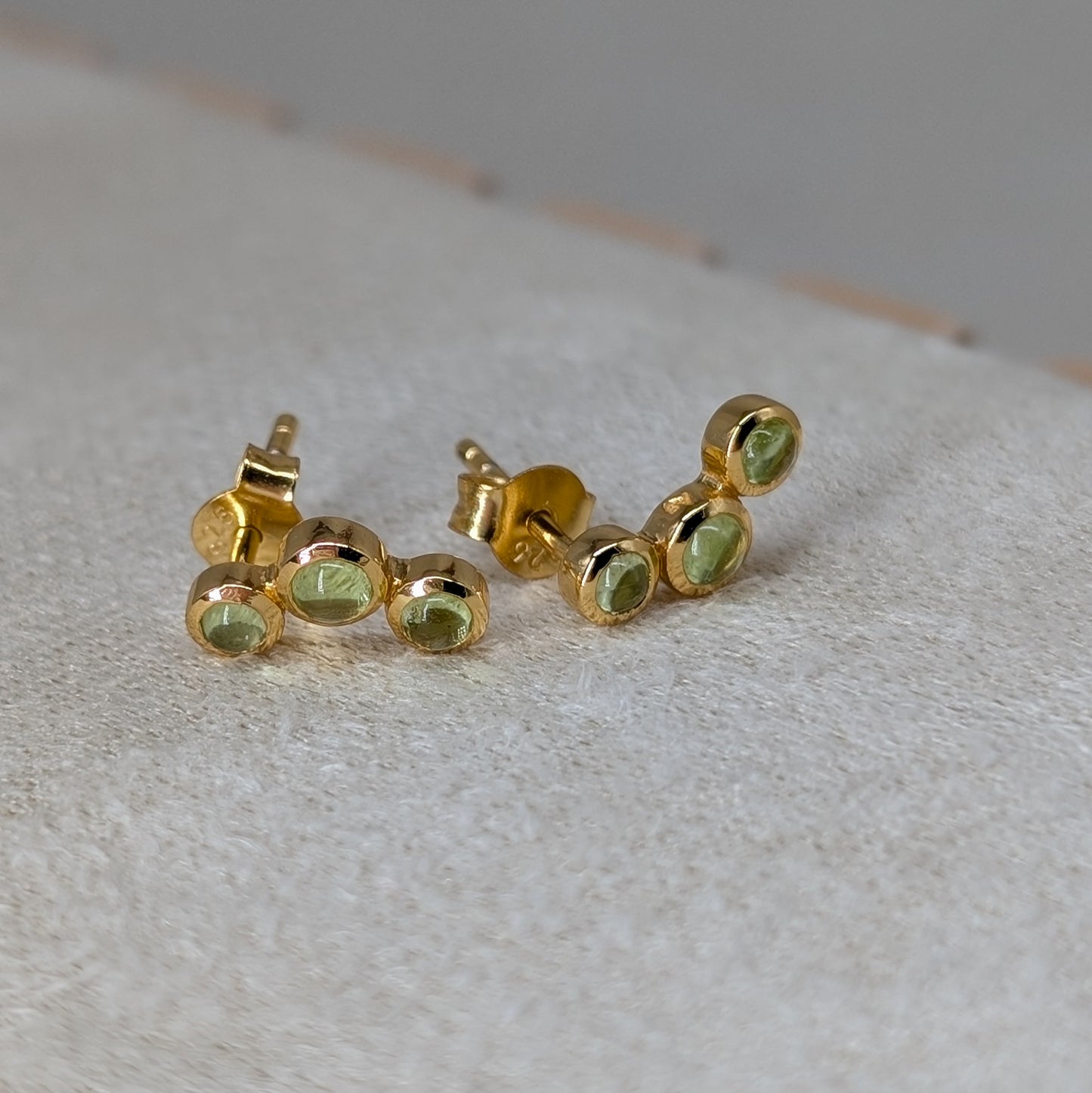Peridot Triple Spark Ohrstecker