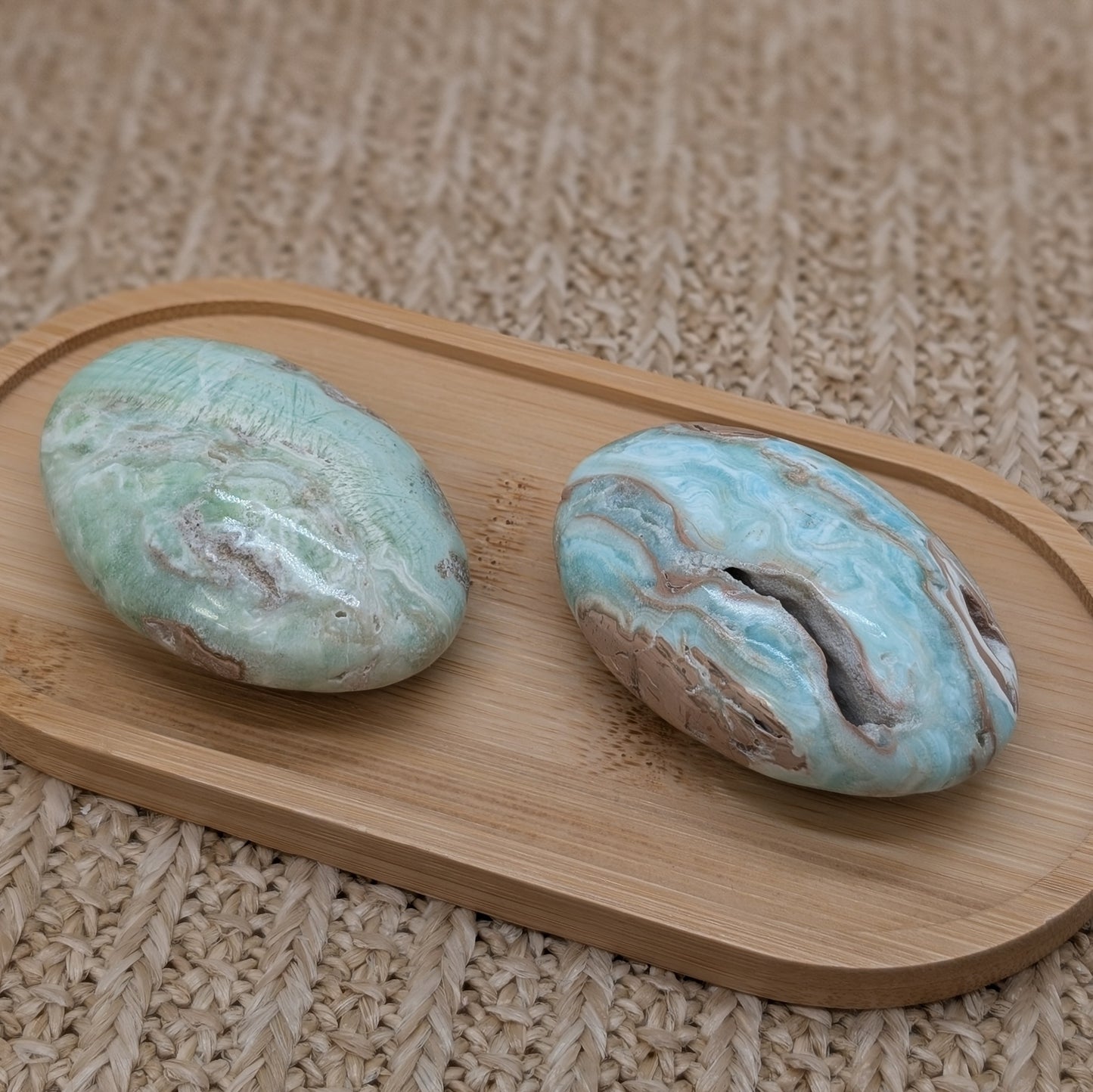 Blauer Aragonit Handstein [A+B]