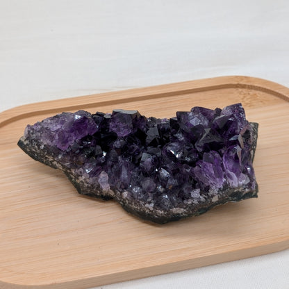 Dunkles Amethyst Cluster [O]