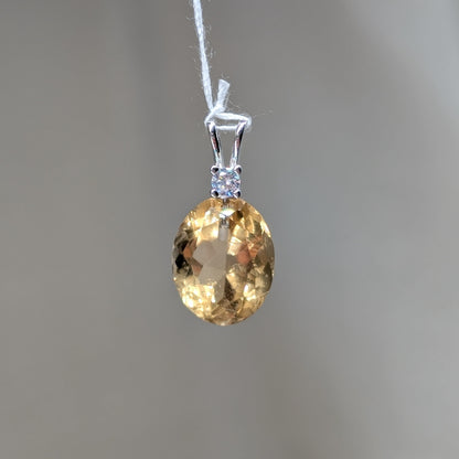 Citrin Kettenanhänger facettiert, 925 Silber [T]