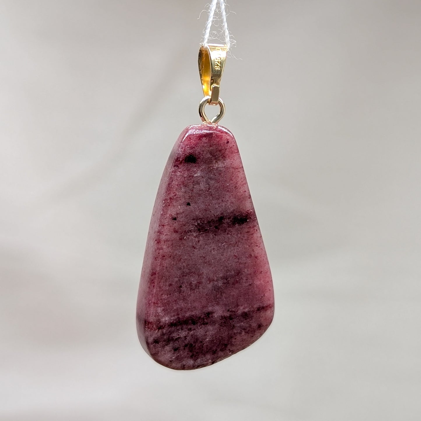 Thulit Kettenanhänger [A]