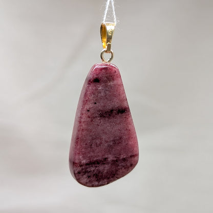 Thulit Kettenanhänger [A]