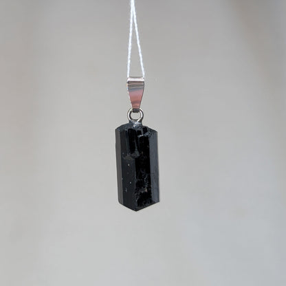 Schörl Kettenanhänger, 925er Silber [H]