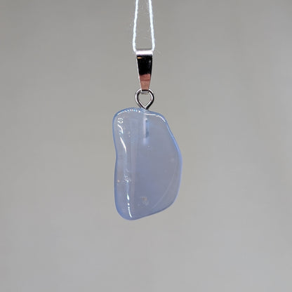 Blauer Chalcedon Kettenanhänger [C]