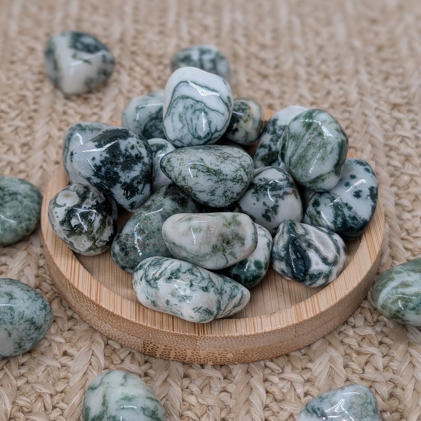 Baumachat Trommelstein