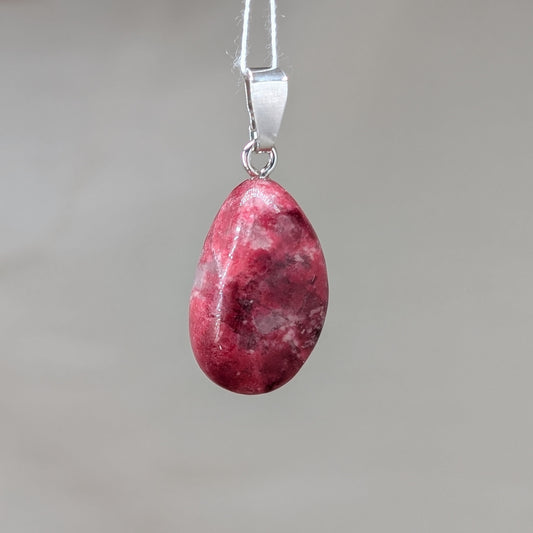 Thulit Kettenanhänger [B]