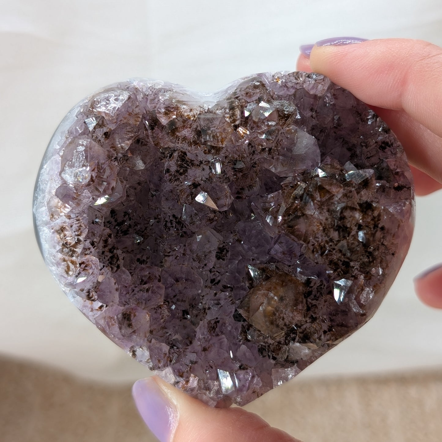 Druzy Amethyst Herz mit Goethit