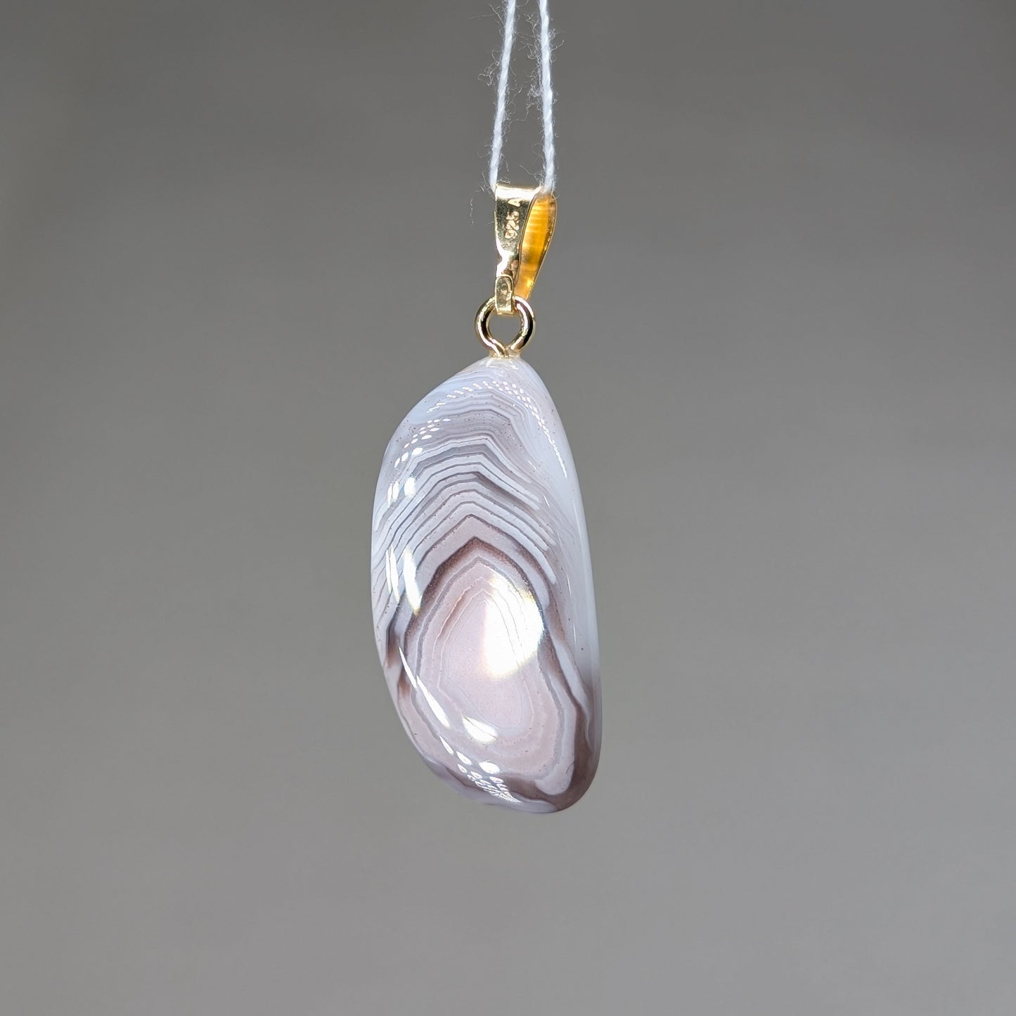 Rosa Achat Kettenanhänger [A]