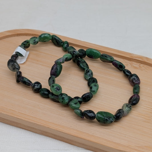 Rubin in Zoisit Nugget Armband