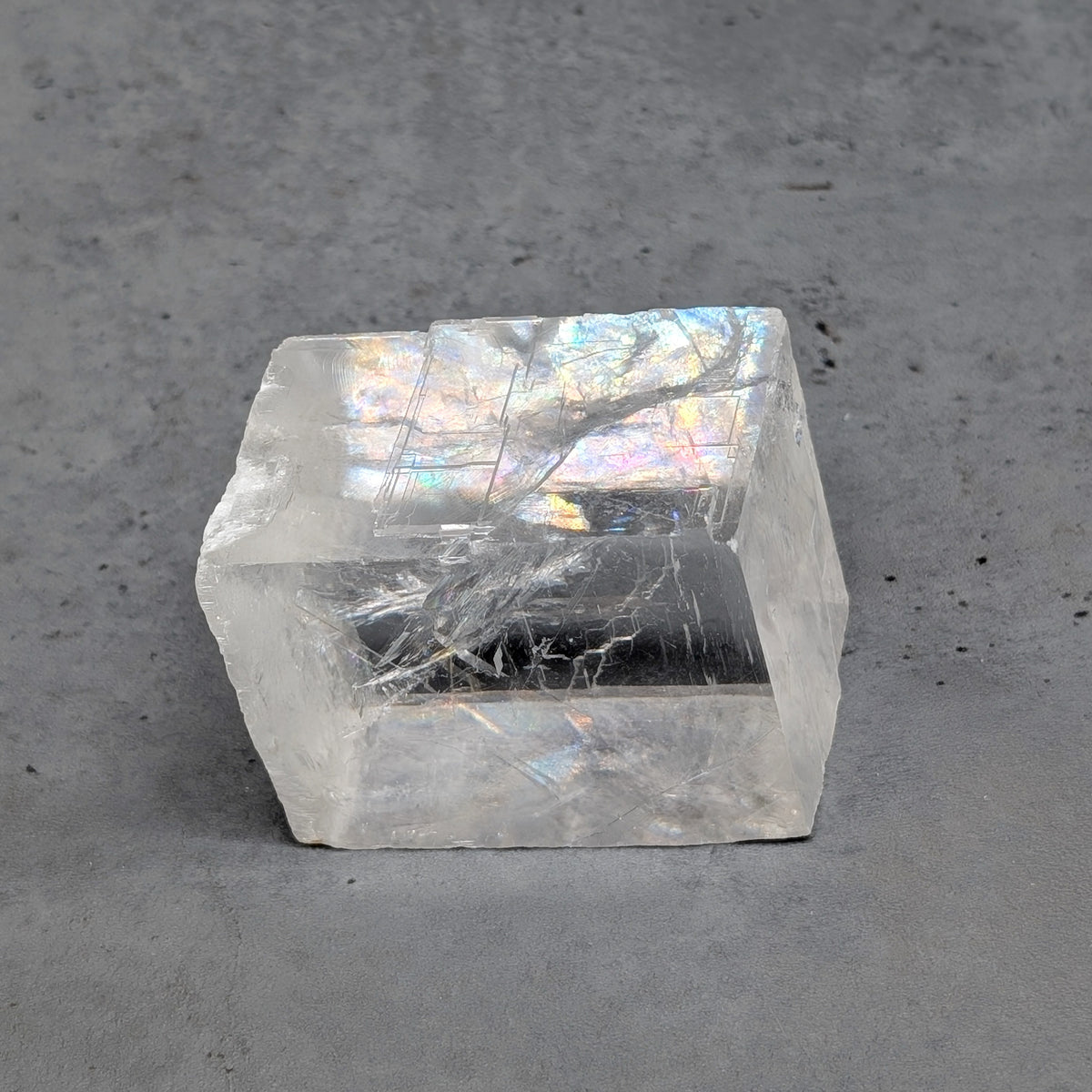 Optischer Calcit Rohstein [J]