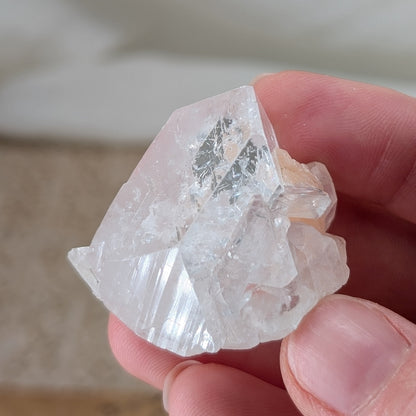 Apophyllit Spitze [HC]