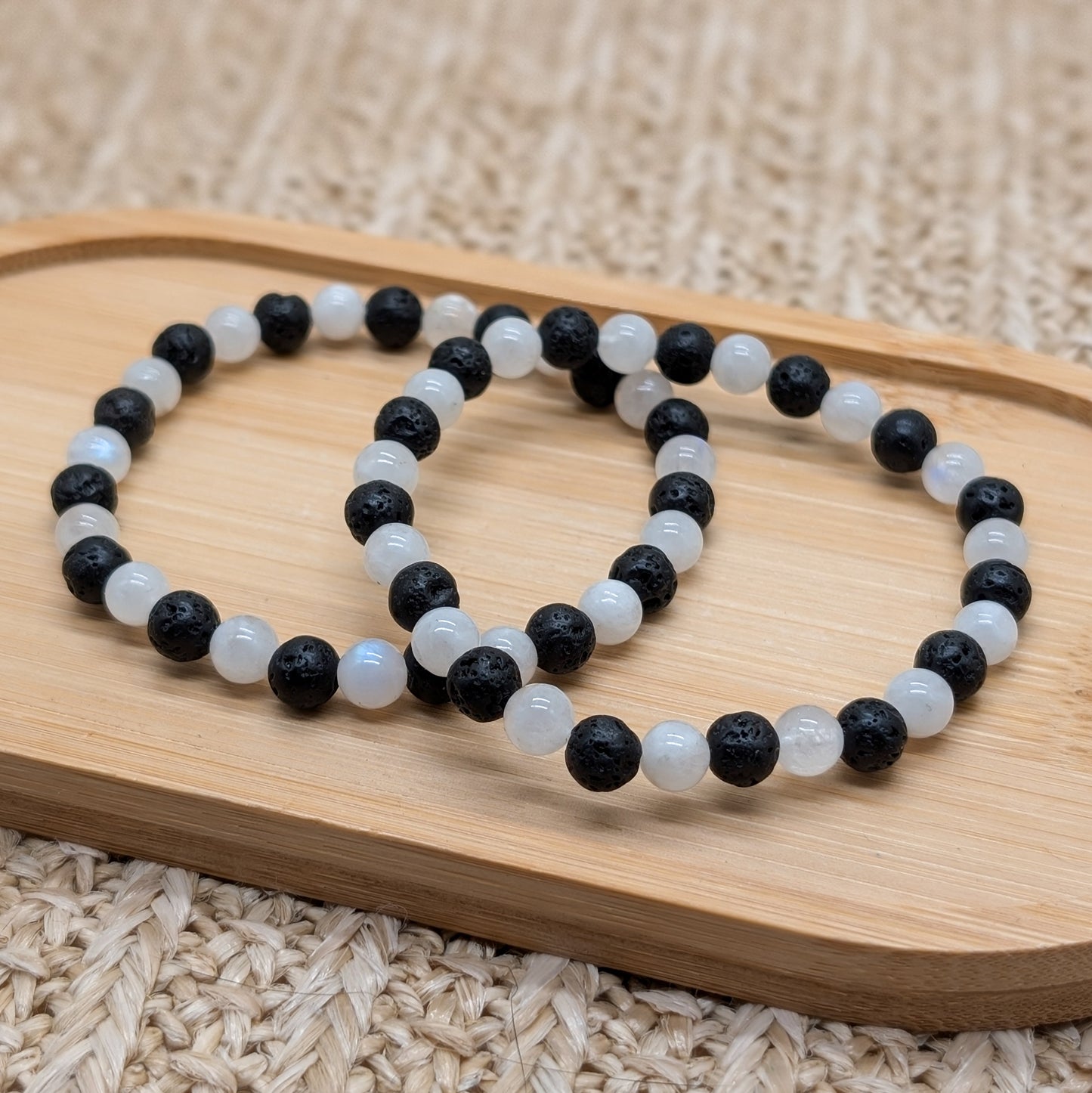 Lava weißer Labradorit Mix Armband 6 mm