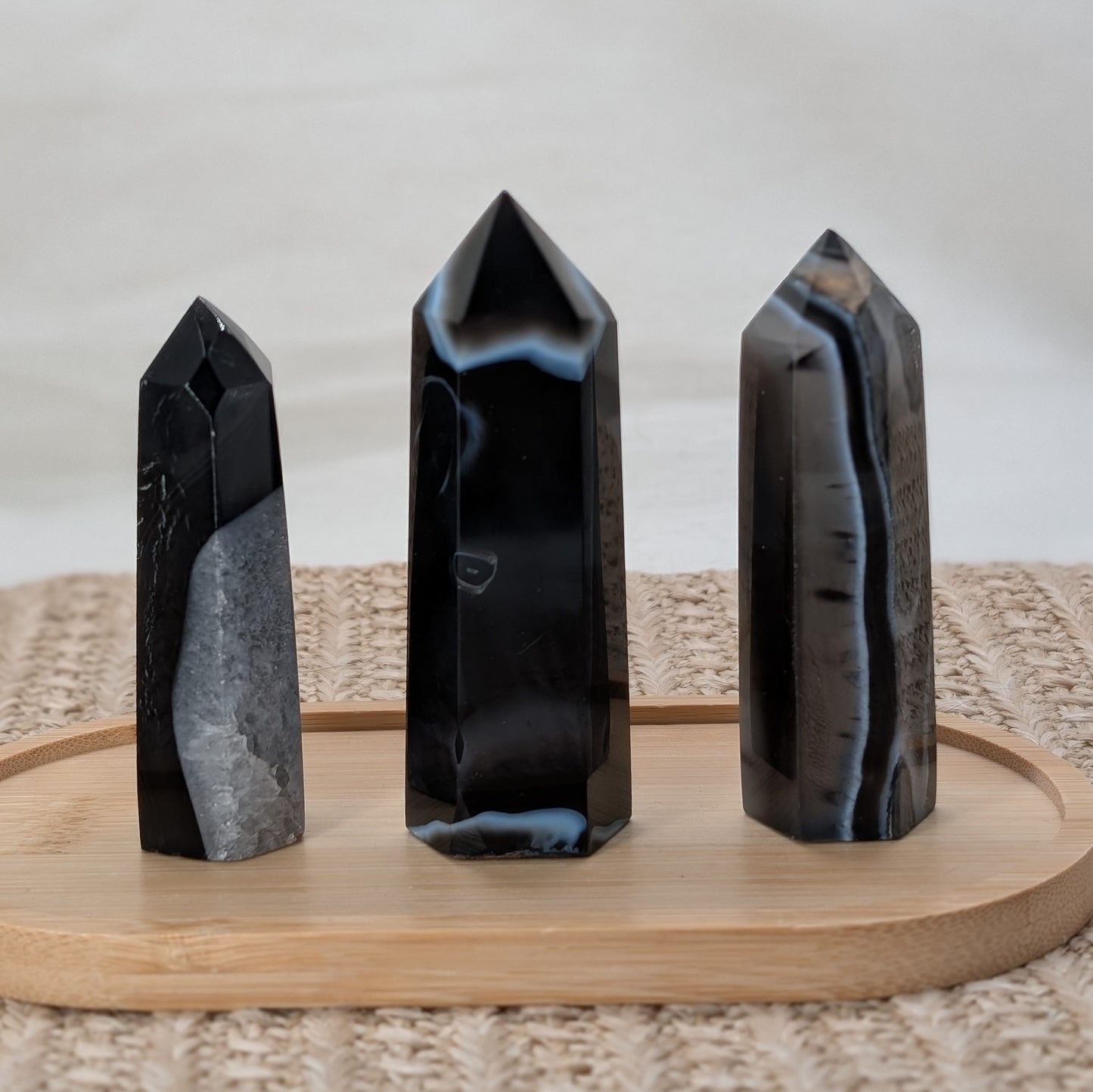 Schwarzer Achat Turm [A-C]