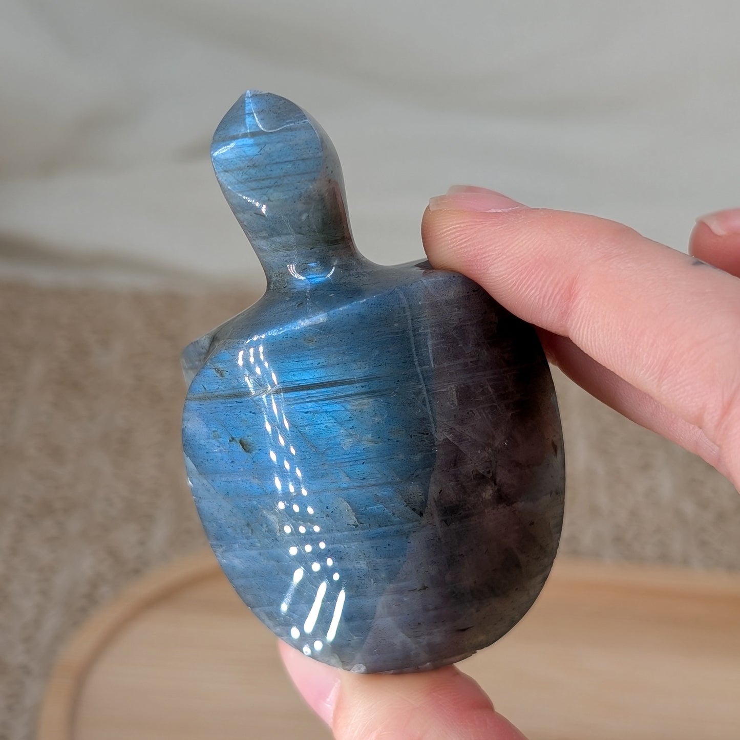 Labradorit Schildkröte mit Blauflash [K]