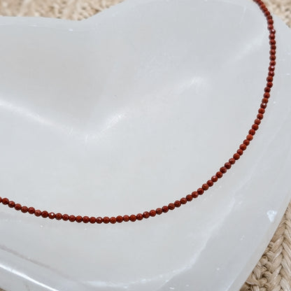 Roter Jaspis Halskette facettiert