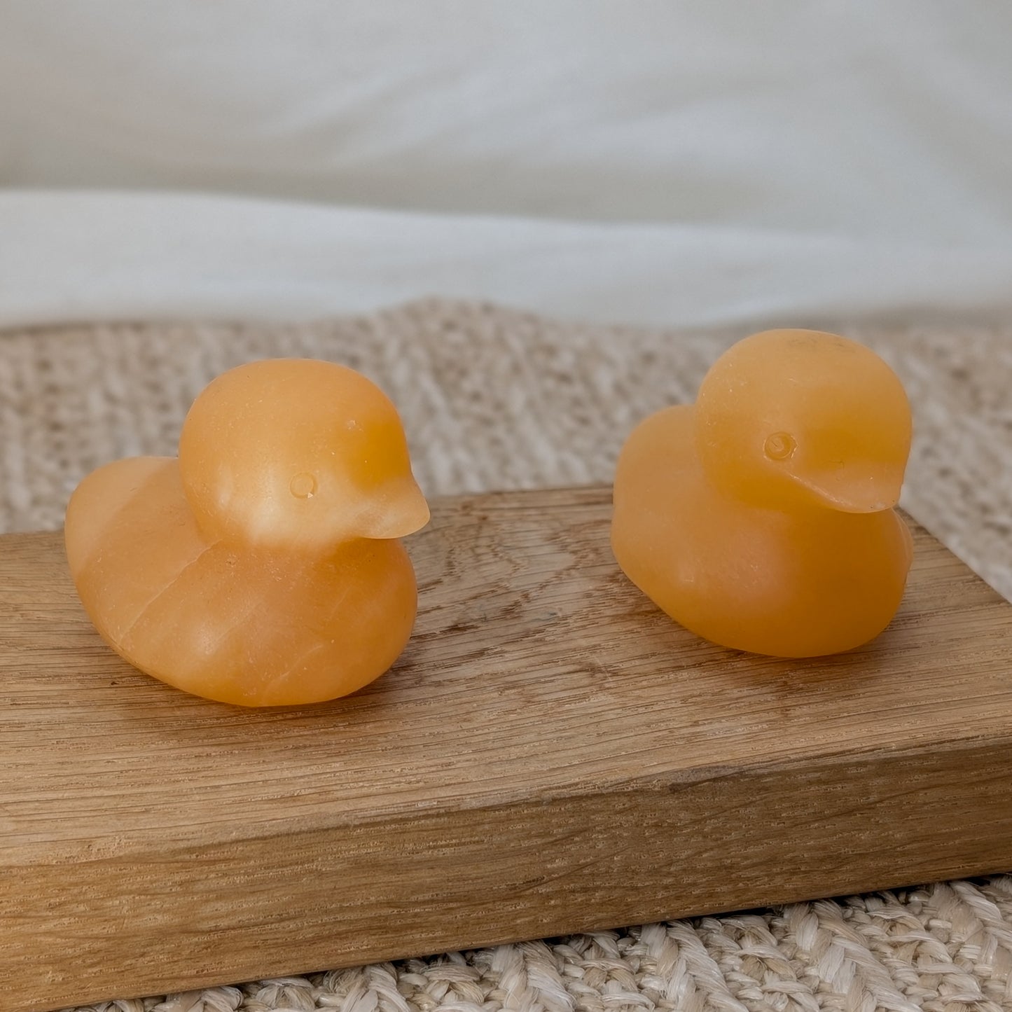 Orangencalcit Ente [B+C]