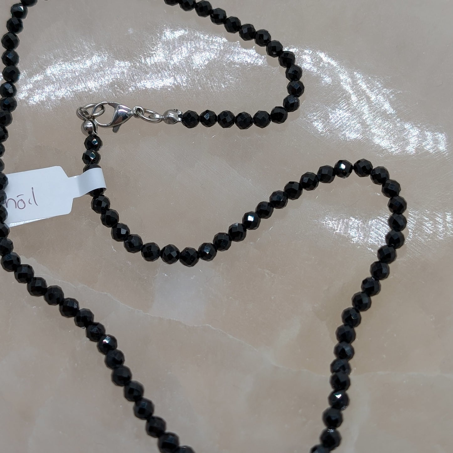 Schörl Halskette facettiert 4 mm