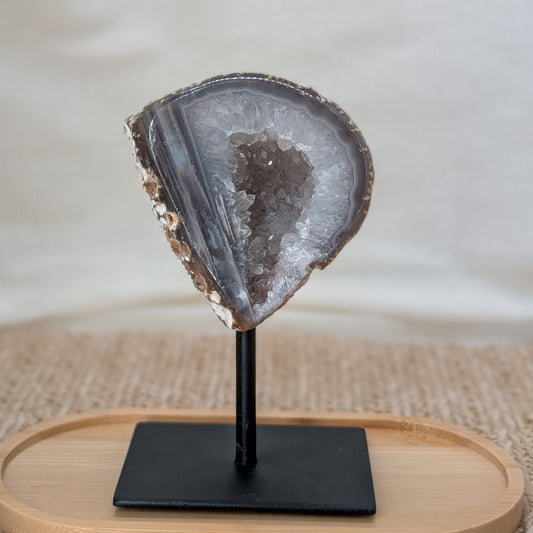 Druzy Achat Freiform auf Ständer [B]