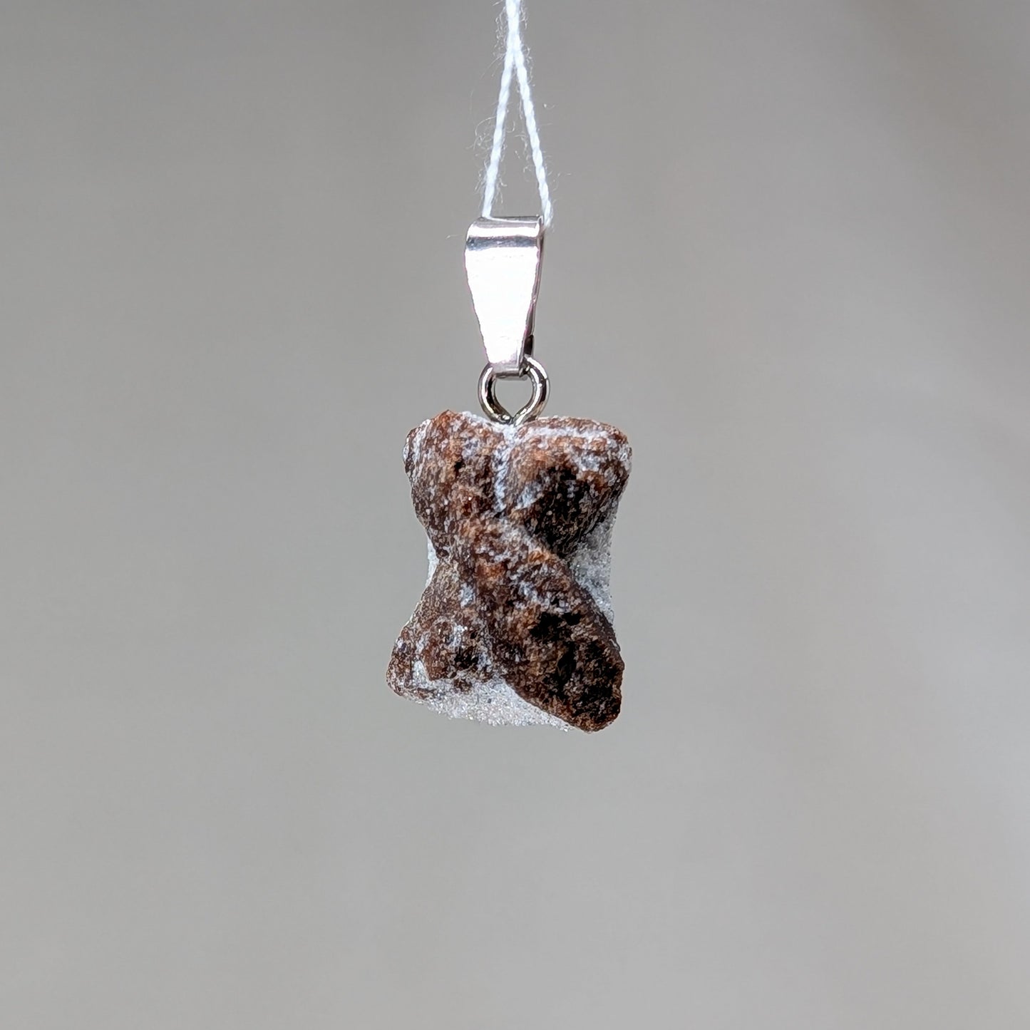 Staurolith Kettenanhänger [B]